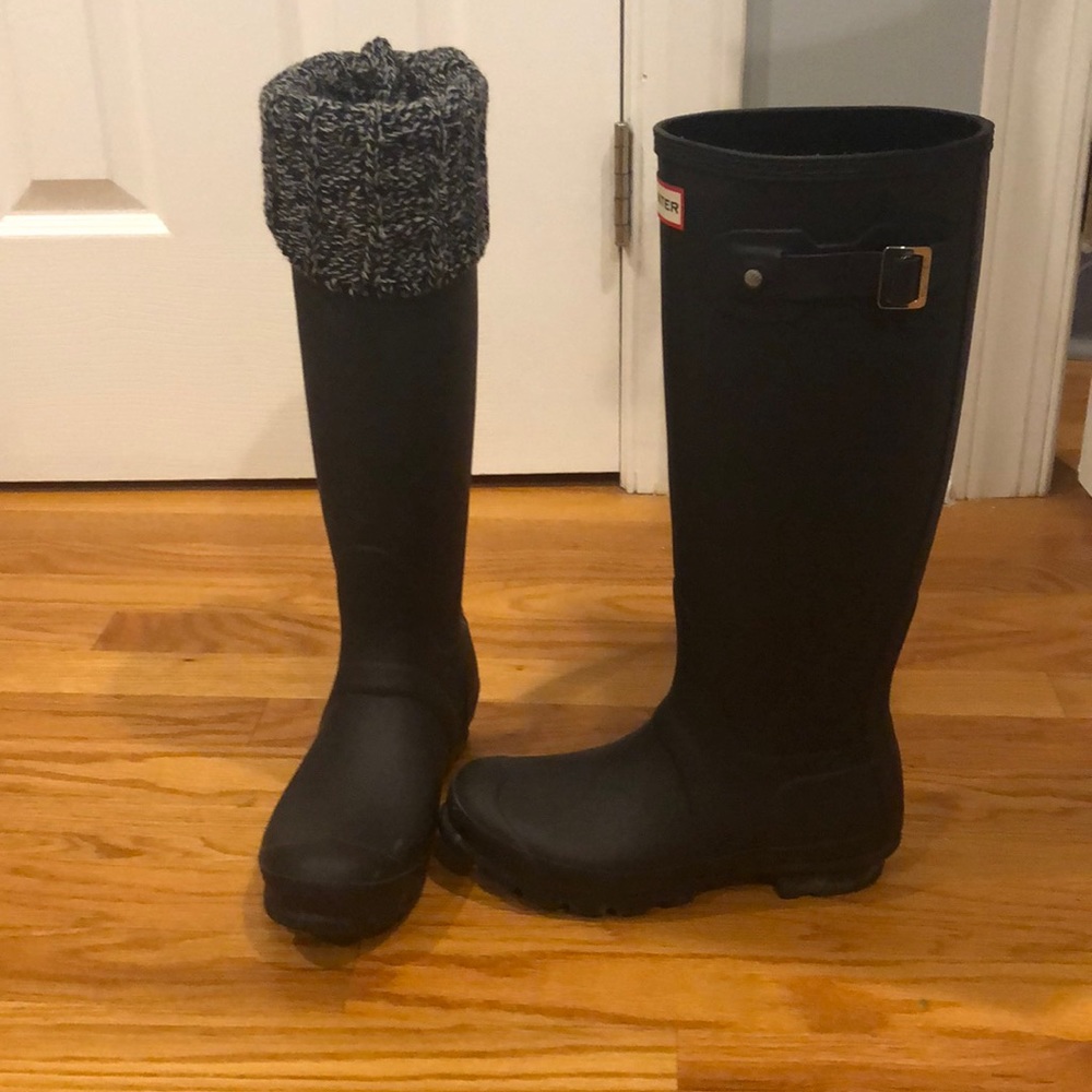 Worn once hunter boots w/sock - Picture 2 of 2